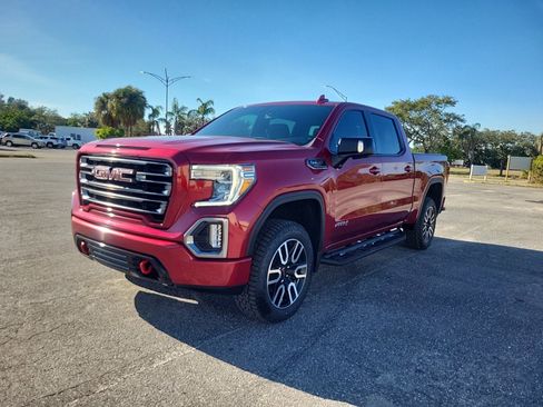 Used 2021 GMC Sierra 1500 AT4 image 2