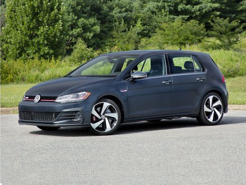 Used 2018 Volkswagen Golf 4-Door FWD image 1