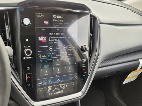 New 2026 Subaru Crosstrek 2.5i Limited AWD/4WD image 10