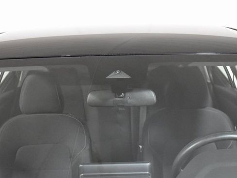 Certified 2025 Nissan Sentra S image 33