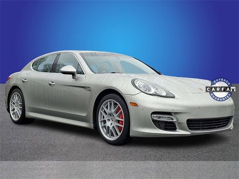 Used 2010 Porsche Panamera Turbo image 3