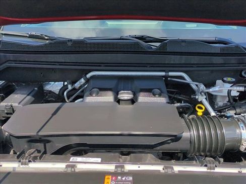 Certified 2023 Chevrolet Colorado Z71 w/ Z71 Convenience Package 2 AWD/4WD image 23