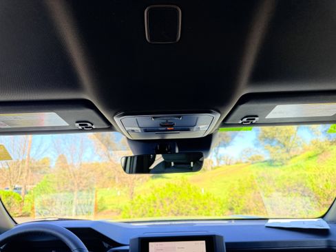 Used 2025 Toyota Tacoma TRD Off-Road image 20