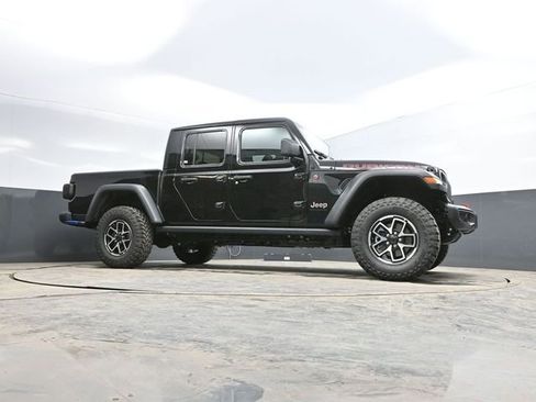 New 2026 Jeep Gladiator Rubicon AWD/4WD image 44
