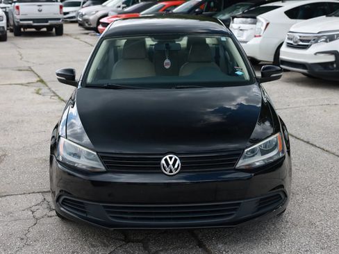 Used 2012 Volkswagen Jetta SE FWD image 10