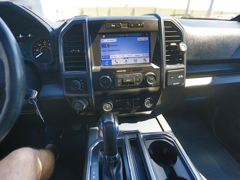 Used 2019 Ford F150 XLT w/ Equipment Group 302A Luxury AWD/4WD image 8