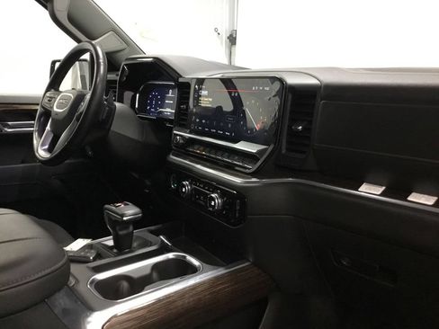 Used 2023 GMC Sierra 1500 Elevation w/ LPO, Elevation Black Package AWD/4WD image 22