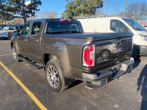 Used 2019 GMC Canyon Denali image 5