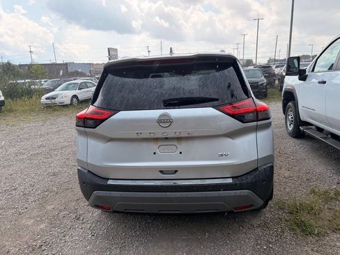 Used 2023 Nissan Rogue SV w/ SV Premium B Package FWD image 4