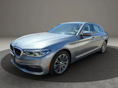 Used 2018 BMW 530i xDrive w/ Premium Package