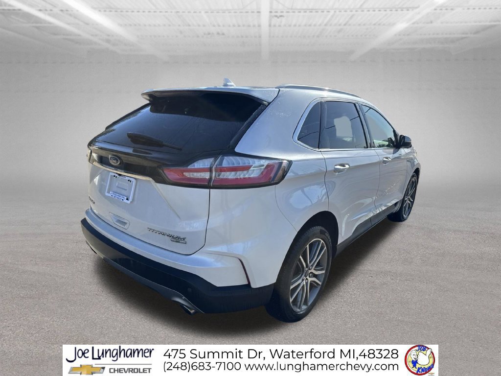Used 2019 Ford Edge Titanium FWD image 3