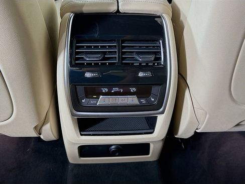 Certified 2022 BMW X5 xDrive40i w/ Luxury Seating Package image 26