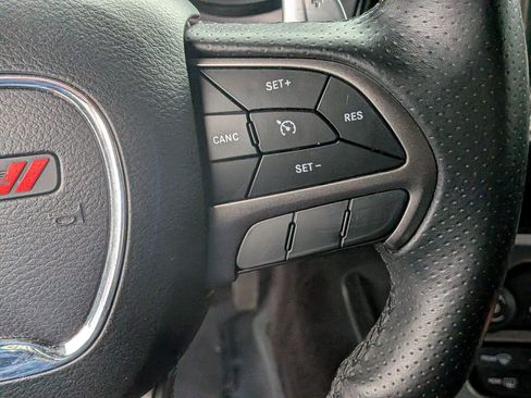 Used 2019 Dodge Challenger R/T image 23