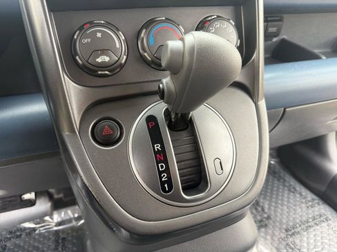 Used 2005 Honda Element EX image 32