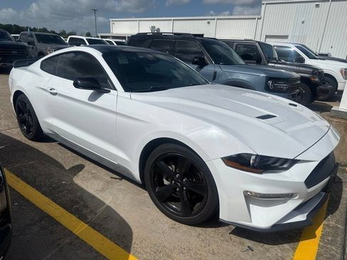 Used 2022 Ford Mustang Premium w/ Black Accent Package RWD image 3