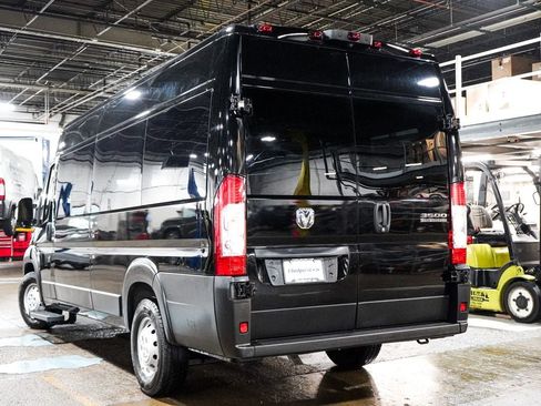 Used 2023 RAM ProMaster 3500 FWD image 4