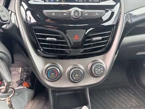Used 2022 Chevrolet Spark LT FWD image 15