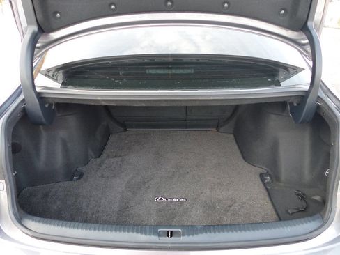 Used 2016 Lexus IS 350 AWD w/ F Sport Package image 38