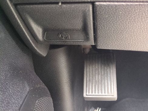 Used 2024 RAM 2500 Big Horn image 25