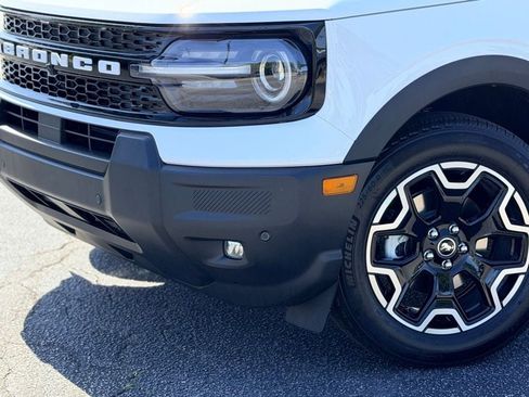New 2026 Ford Bronco Sport Outer Banks w/ Outer Banks Tech Package+ AWD/4WD image 3