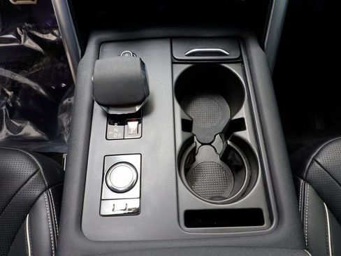 Used 2023 Land Rover Discovery HSE R-Dynamic image 14