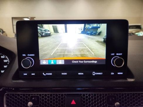 Used 2023 Honda Civic LX image 15