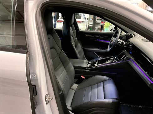 New 2026 Porsche Panamera 4 image 10