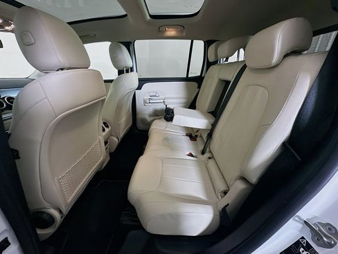 Used 2022 Mercedes-Benz GLB 250 image 29