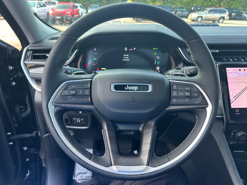 Used 2022 Jeep Grand Cherokee Limited 4xe AWD/4WD image 16