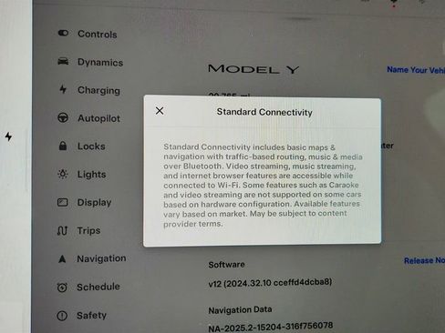 Used 2024 Tesla Model Y 2WD image 16