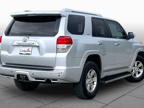 Used 2011 Toyota 4Runner SR5 AWD/4WD image 12