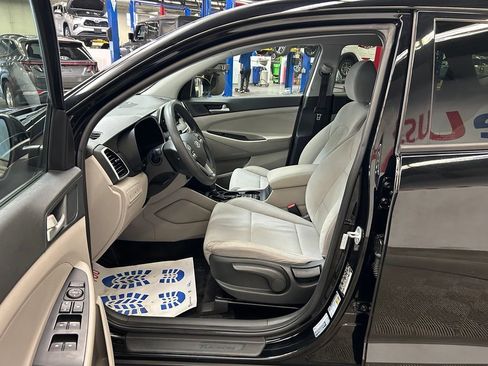 Used 2020 Hyundai Tucson SE FWD image 18