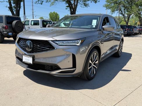 Used 2026 Acura MDX SH-AWD w/ Technology Package image 8