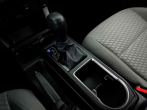 Used 2023 Toyota Tacoma SR image 22