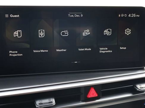 Used 2024 Kia Sorento S image 21