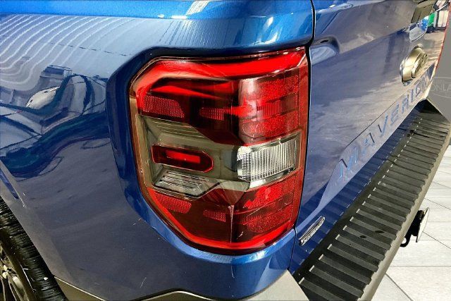 Used 2024 Ford Maverick Lariat w/ Black Appearance Package FWD image 10