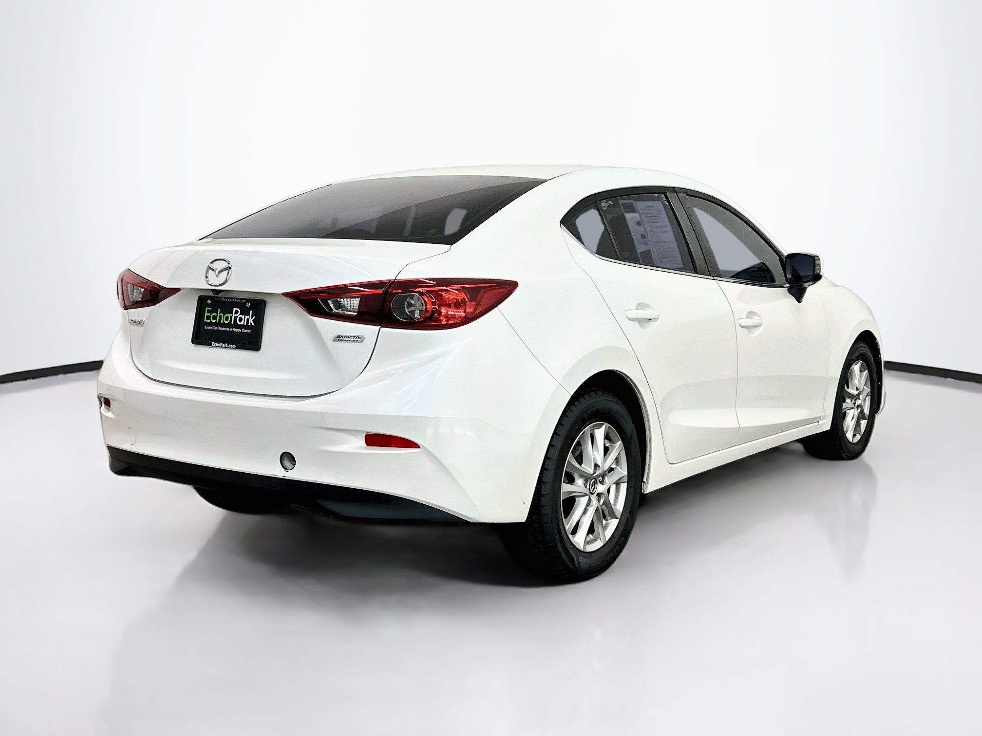 Used 2016 MAZDA MAZDA3 i Sport w/ Preferred Equipment Package FWD image 9