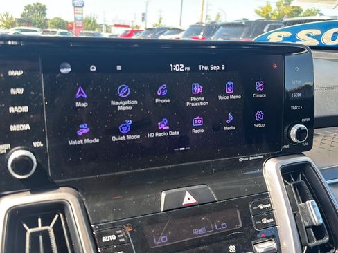 Used 2023 Kia Sorento S FWD image 16