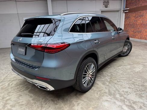 New 2026 Mercedes-Benz GLC 300 GLC 300 image 5