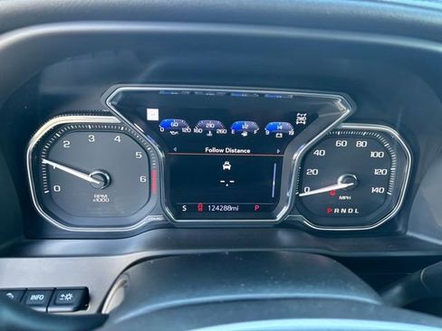 Used 2020 GMC Sierra 2500 SLT w/ Technology Package image 19