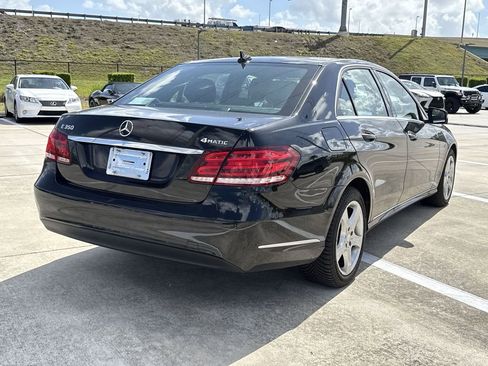 Used 2015 Mercedes-Benz E 350 4MATIC Sedan image 11