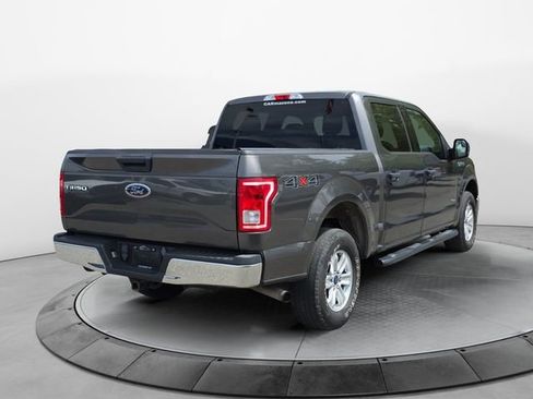 Used 2015 Ford F150 XLT w/ Trailer Tow Package image 5