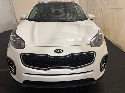 Used 2017 Kia Sportage EX w/ EX Premium Package image 3