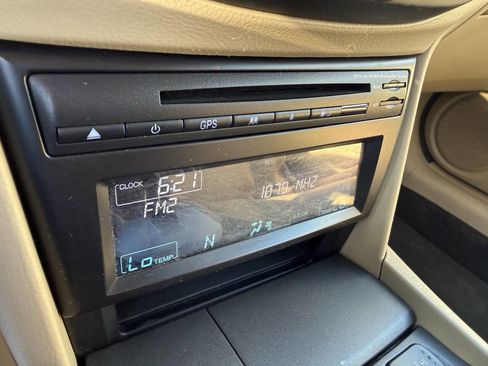 Used 2011 Honda Accord EX-L image 22