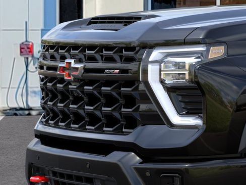 New 2026 Chevrolet Silverado 2500 ZR2 w/ LPO, Dark Essentials Package AWD/4WD image 13