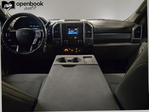 Used 2018 Ford F250 XLT AWD/4WD image 16