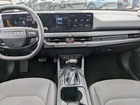 Certified 2025 Kia K4 FWD image 16
