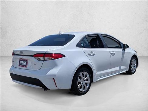 Used 2021 Toyota Corolla LE w/ Carpet Mat Package (TMS) FWD image 5
