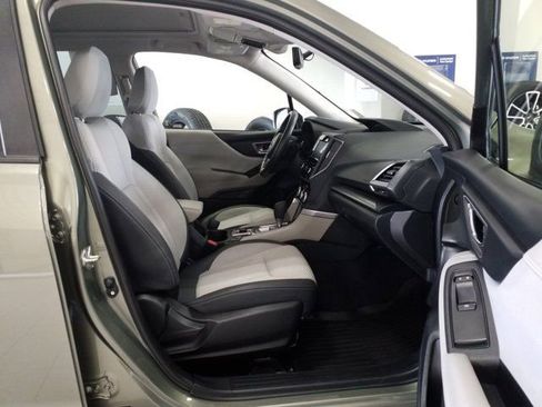 Used 2021 Subaru Forester Premium w/ Popular Package #1 AWD/4WD image 17