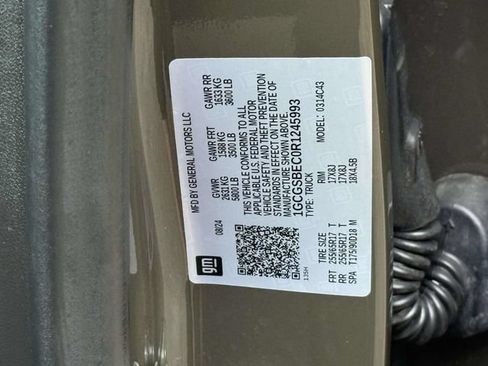Certified 2024 Chevrolet Colorado W/T RWD image 25